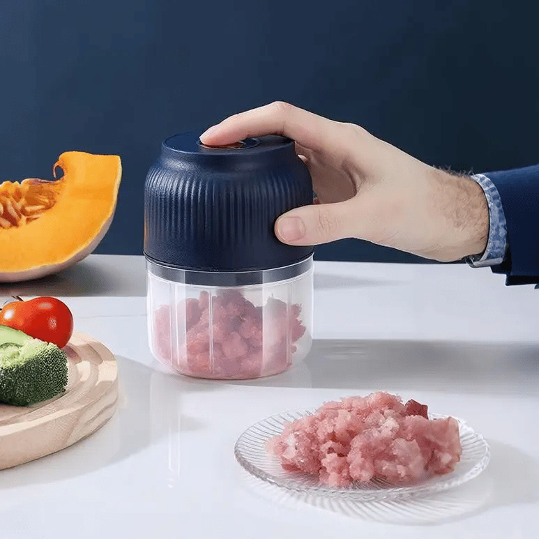🏆LAST DAY SALE: ￡9.99!!⚡ AllChop Pro™ Electric Garlic Chopper, Mini Portable Veggie Cutter