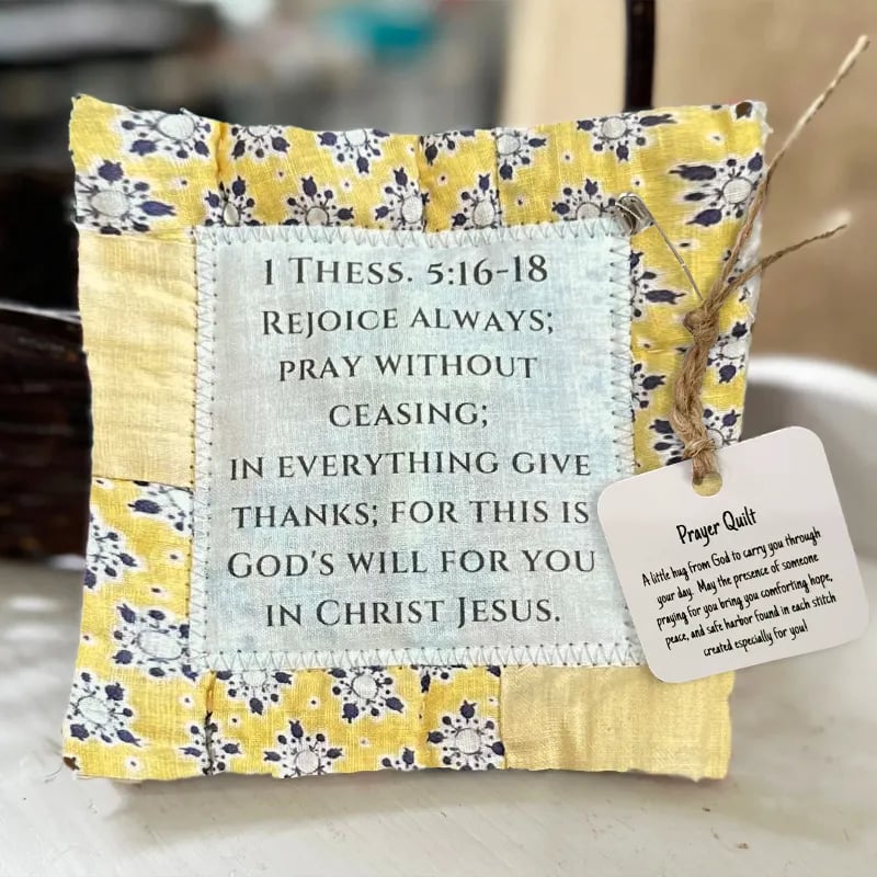 🔥Christmas Sale✝️Best Encouraged And Blessed Gift-Prayer Quilt with cross inside